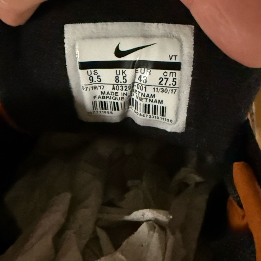 Nike Men's Safari QS Air Max - Picture 4 of 6